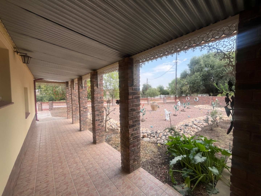 3 Bedroom Property for Sale in Groblershoop Northern Cape